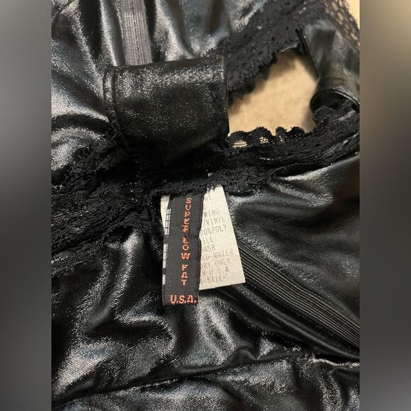 Vintage Y2K Super Low Fat Vinyl Bat Wings Halloween Costume with Lace Ties - Picture 9 of 13